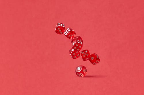 Casinohuone: Suomalainen Nettikasino Ja Pelitarjonta